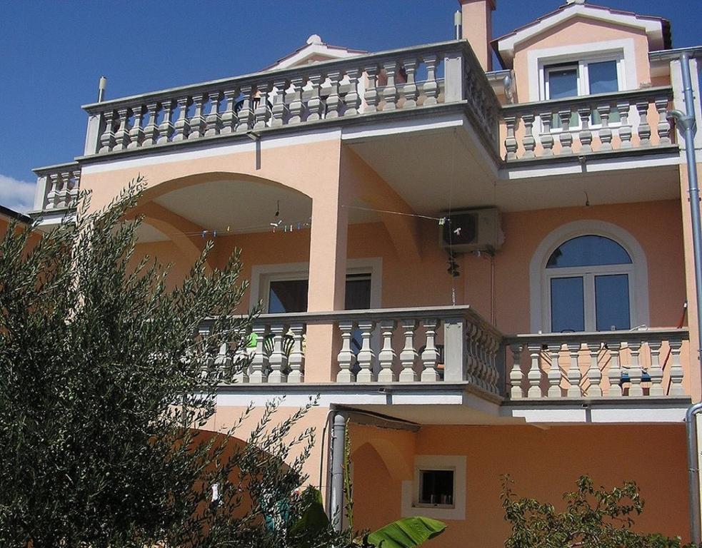 Apartmani Jerkin Vodice Exteriör bild