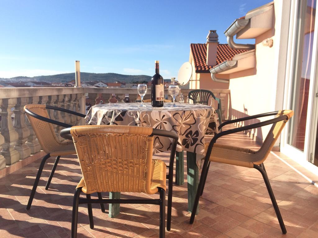 Apartmani Jerkin Vodice Exteriör bild