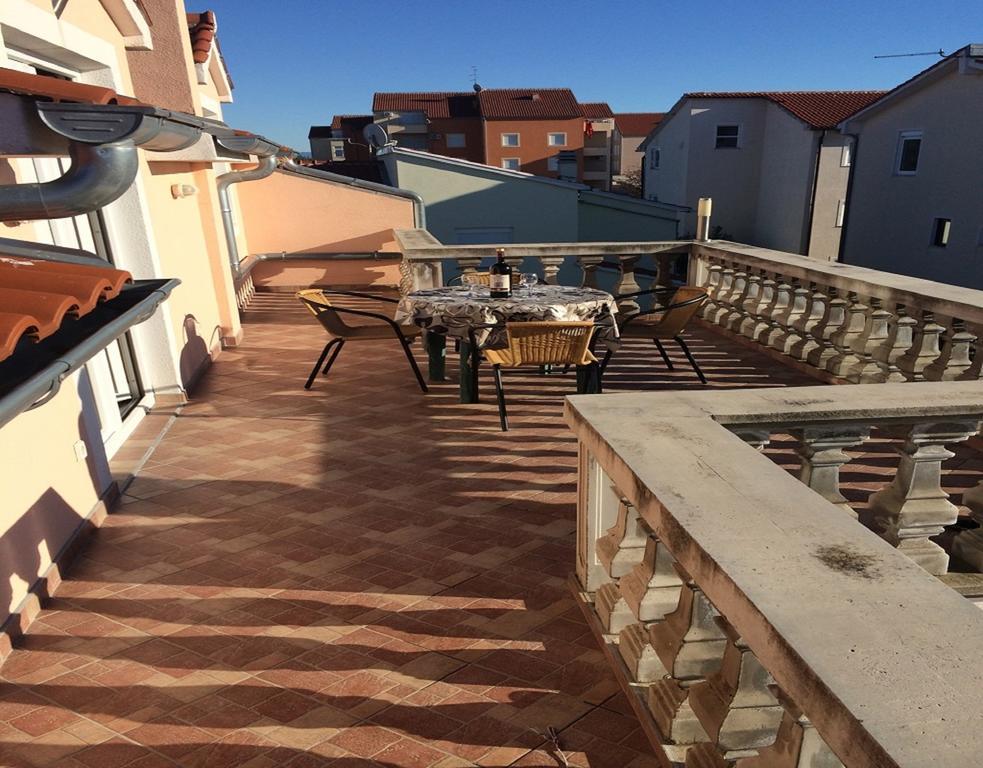 Apartmani Jerkin Vodice Exteriör bild