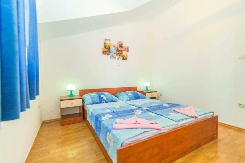 Apartmani Jerkin Vodice Exteriör bild